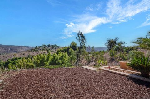 Tiny photo for 3034 Mountain View Dr, Escondido, CA 92027 (MLS # 250041748)