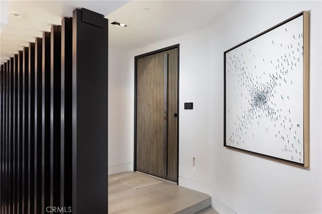 660 Harbor Island Drive