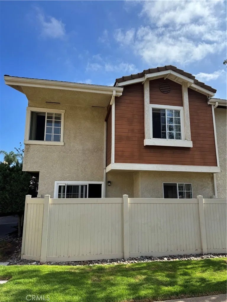 10230 Palm Glen 87