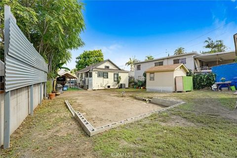 Tiny photo for 3010 Boulder St, Los Angeles, CA 90063 (MLS # CV25245240)