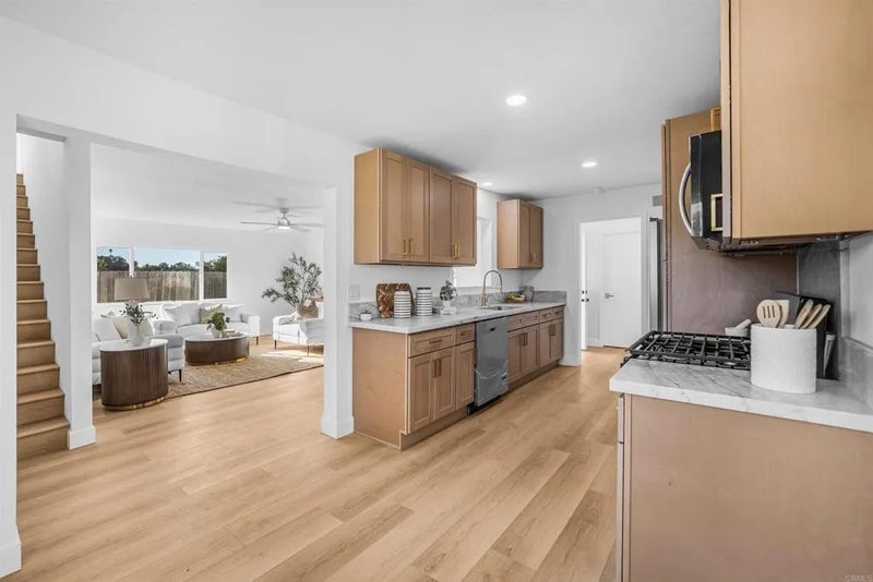 152 Welling Way