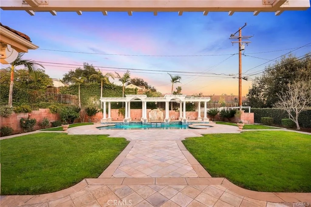 1774 Orangewood Lane
