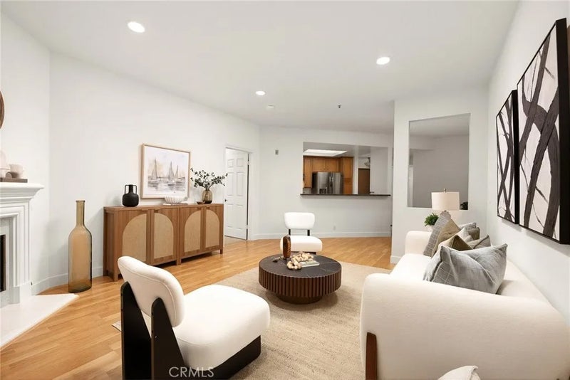 501 E Del Mar Boulevard 109