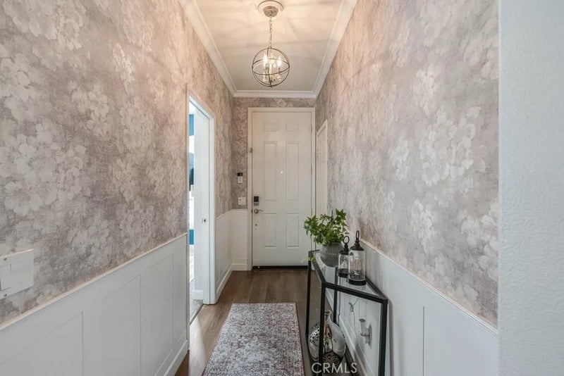 28318 Roman Court