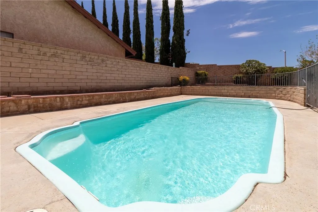 2504 Desert Oak