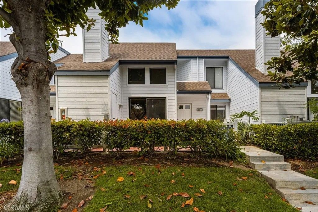 Photo of 115 Fallingstar, Irvine, CA 92614 (MLS # OC26093692)