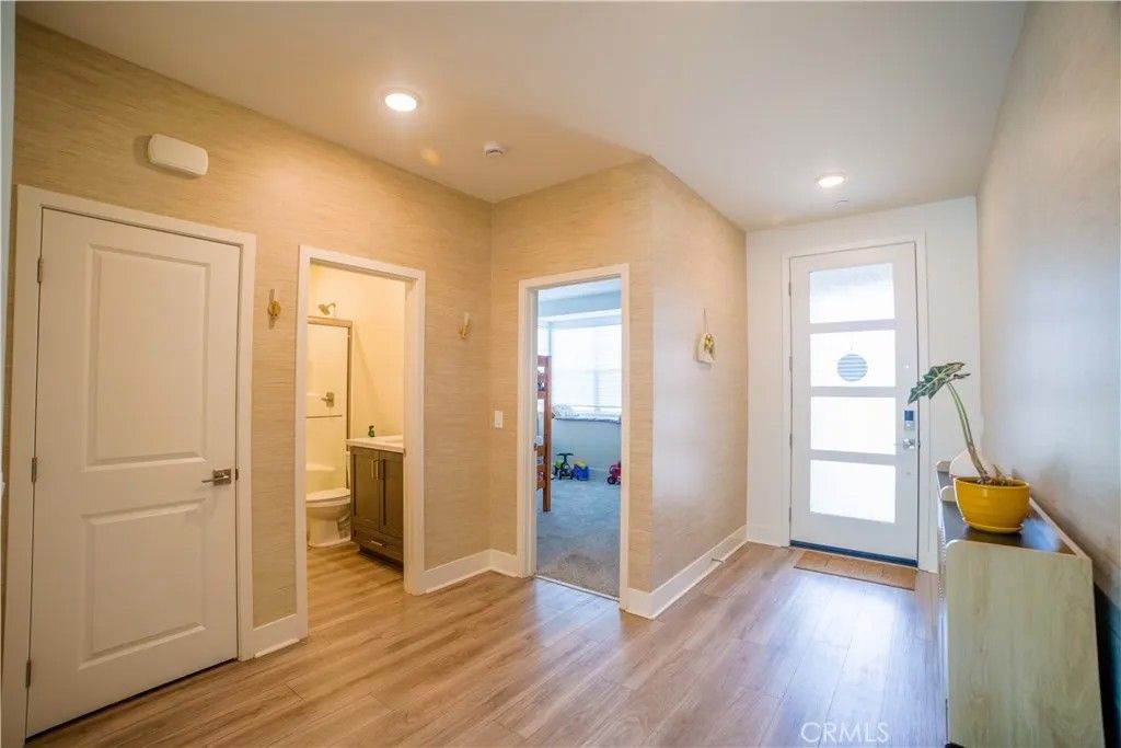 Photo of 35323 Orchard Trail, Fallbrook, CA 92028 (MLS # SW26067457)