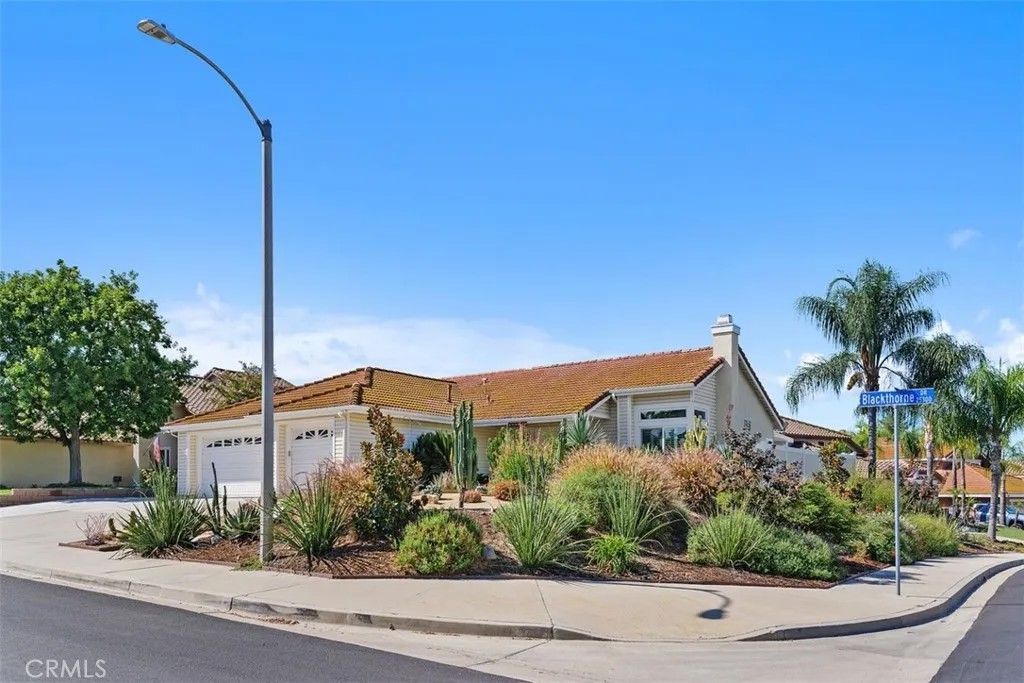Photo of 25382 Blackthorne Drive, Murrieta, CA 92563 (MLS # SW25186740)