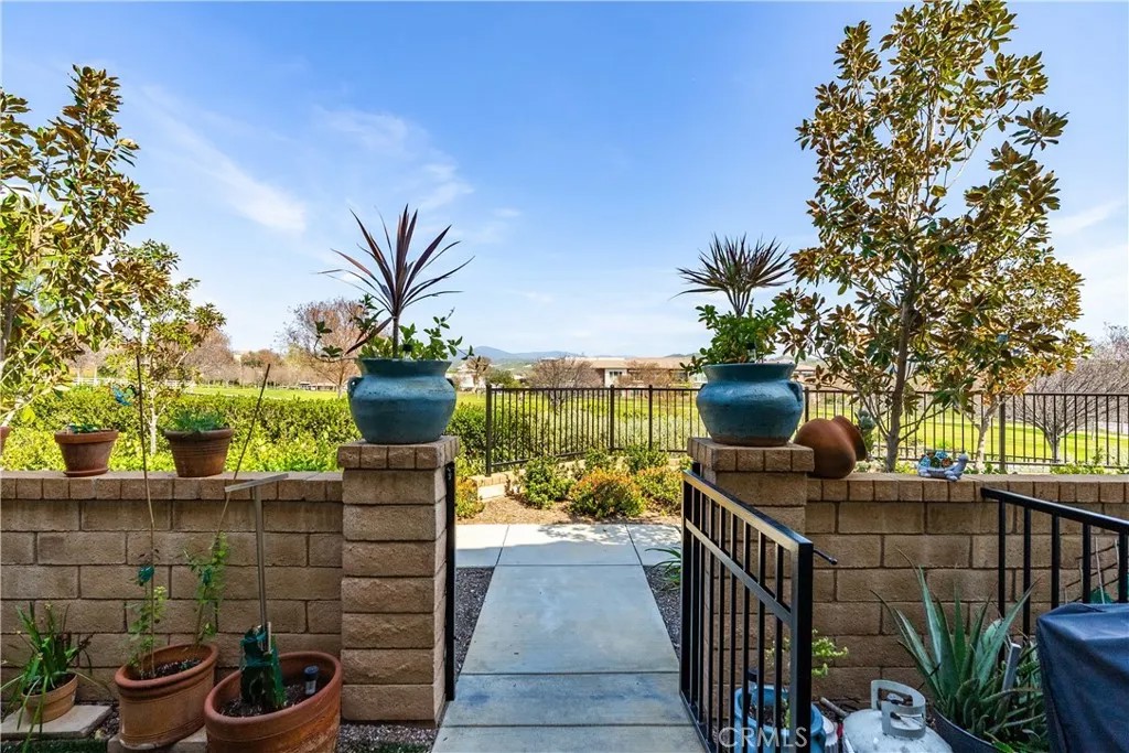 28744 Jardineras