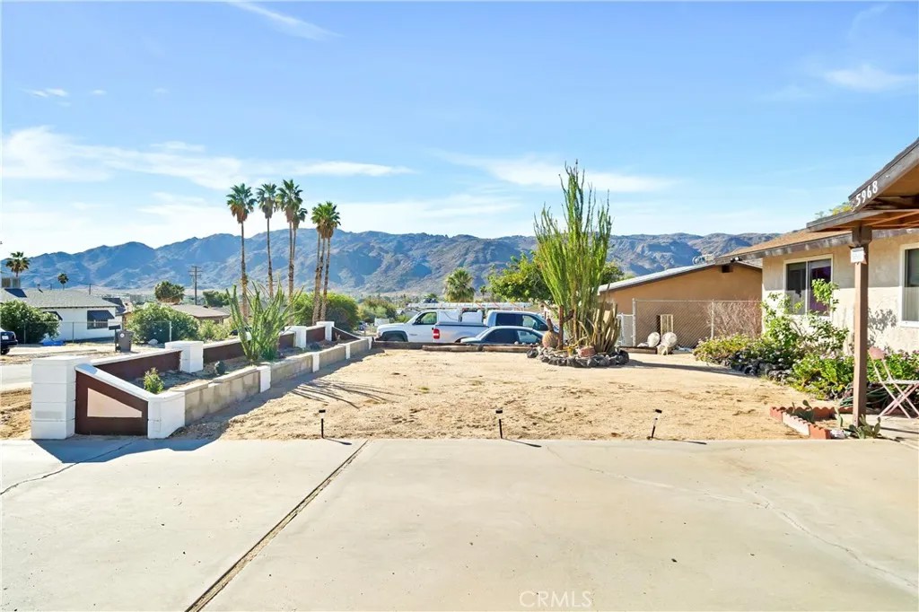 5968 Mariposa Avenue