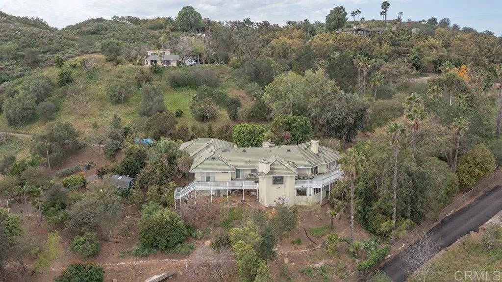 Photo of 4327 Hollyhill Road, Vista, CA 92084 (MLS # NDP2605856)
