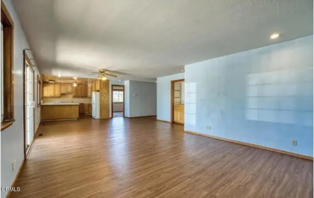 3215 Marina View Drive