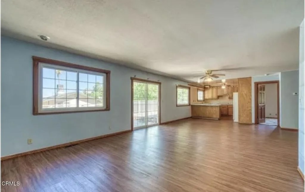 3215 Marina View Drive