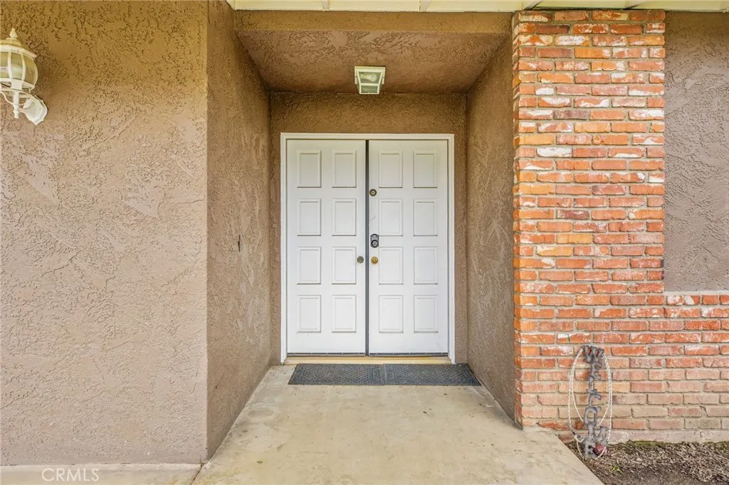 3998 Bluff
