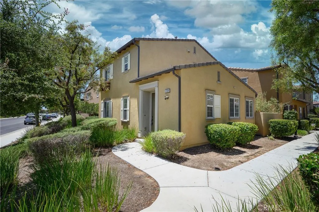 37338 Paseo Tulipa