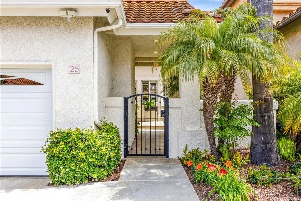 Photo of 25 Gema, San Clemente, CA 92672 (MLS # OC26083828)