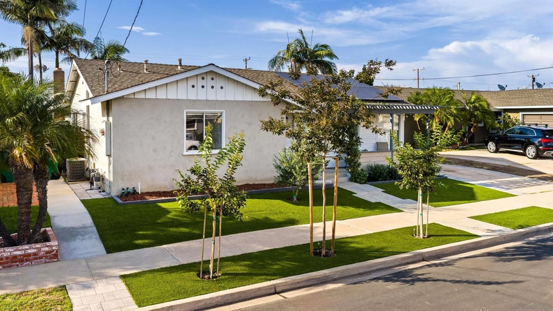 4982 Mount Casas Dr