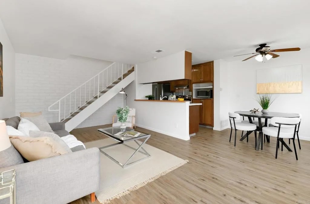 9860 Buena Vista Avenue 3