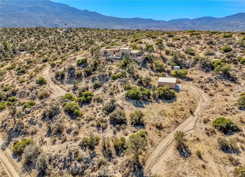 60475 Scenic Drive