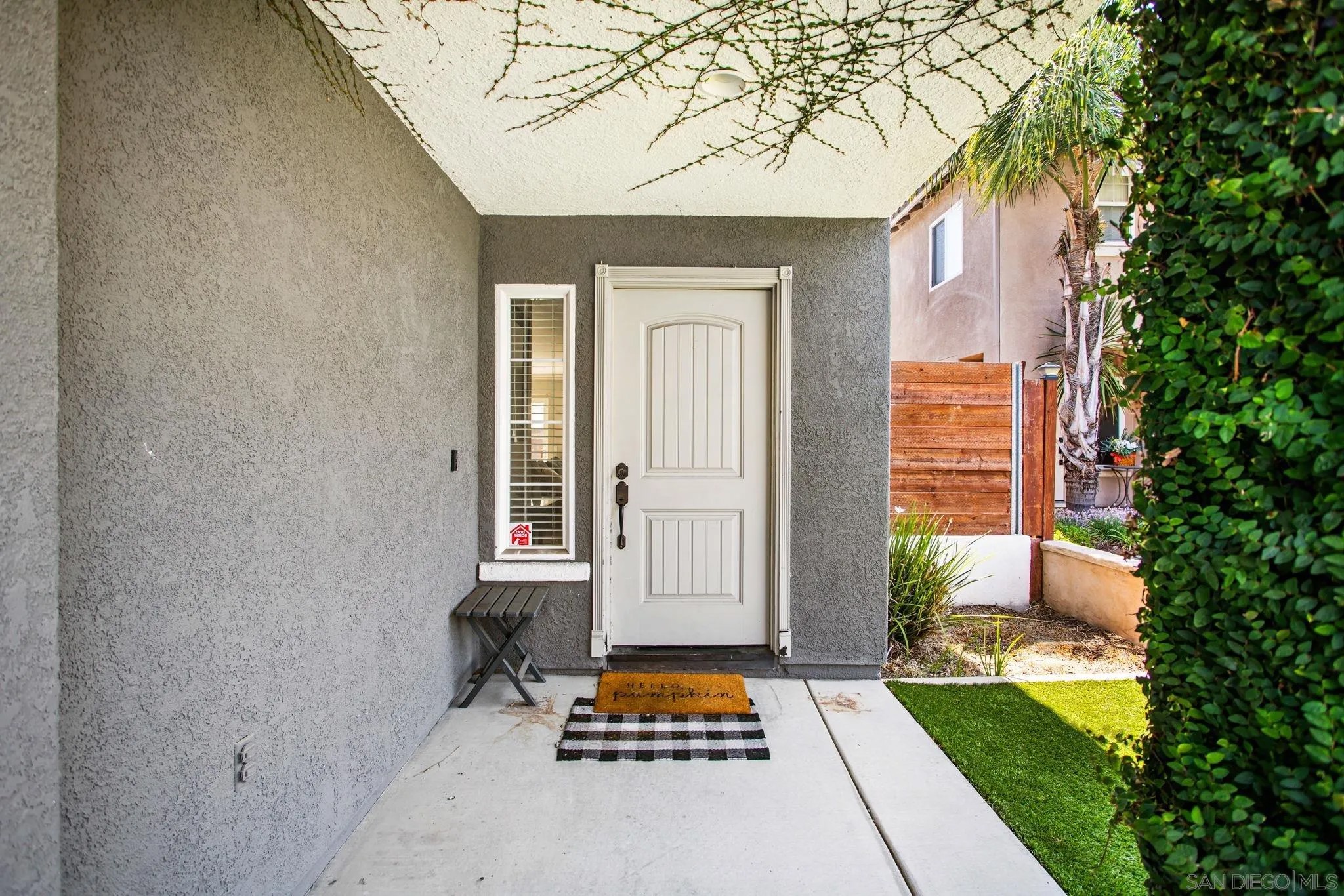 477 Vista San Lucas