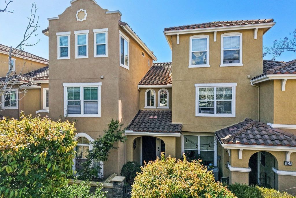 Photo of 1130 Goddard St, San Marcos, CA 92078 (MLS # 260003294)