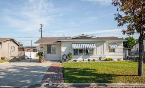 Photo of 742 N Aguirre Ave, San Dimas, CA 91773 (MLS # CV25276380)