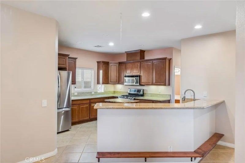 8306 Meadows