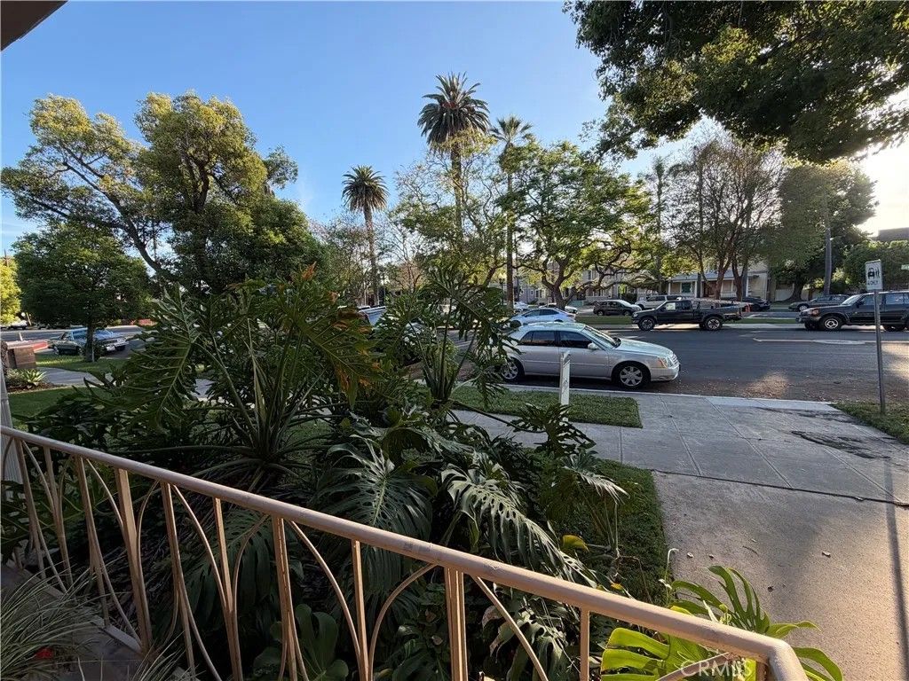 Photo of 919 N Minter Street #B, Santa Ana, CA 92701 (MLS # PW26069114)