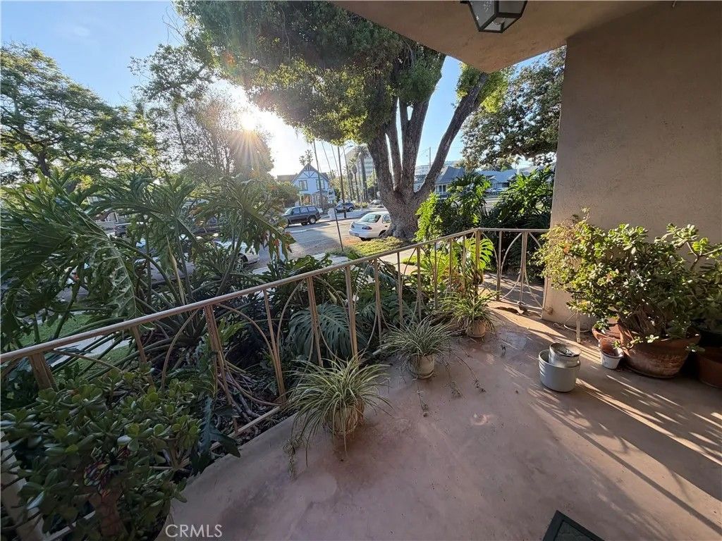 Photo of 919 N Minter Street #B, Santa Ana, CA 92701 (MLS # PW26069114)
