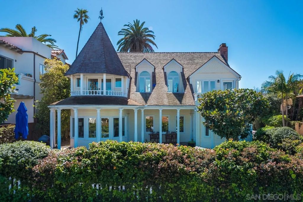 Photo of 7337 Olivetas Ave, La Jolla, CA 92037 (MLS # 2600316)