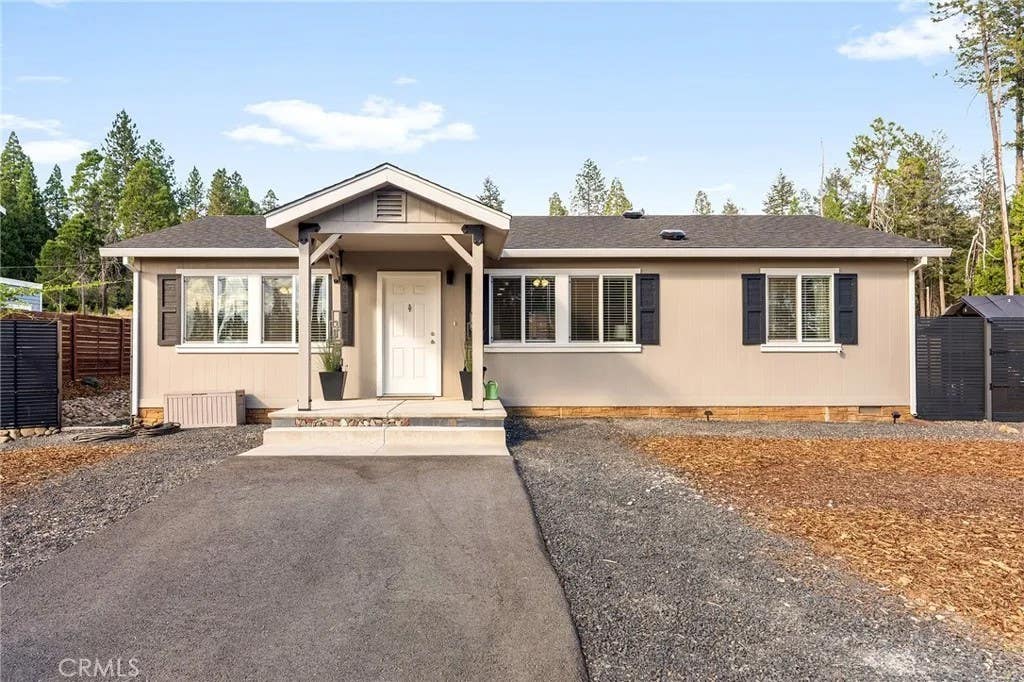 Photo of 6309 Chatham Court, Magalia, CA 95954 (MLS # SN26166718)