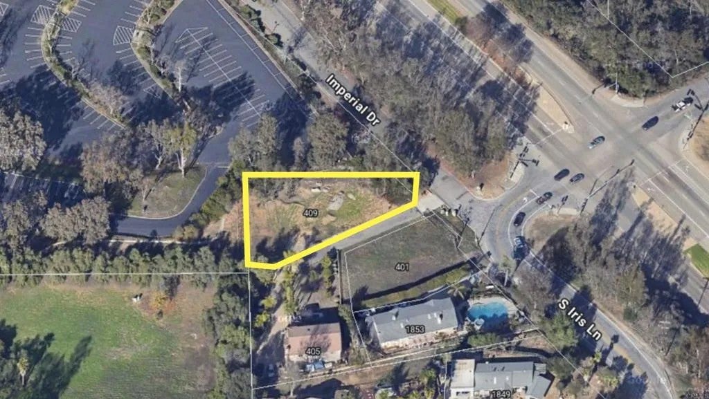 Photo of 409 Imperial DR, Escondido, CA 92026 (MLS # NDP2609052)