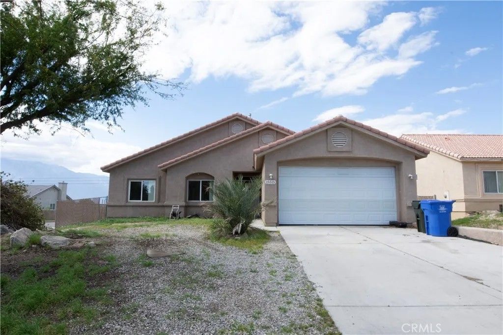 Photo of 15515 Bubbling Wells, Desert Hot Springs, CA 92240 (MLS # SB25229948)