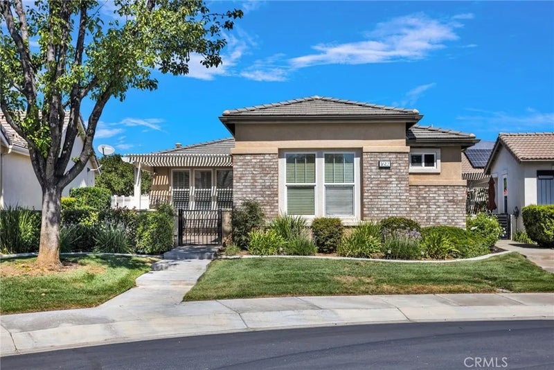 1612 Lewis Creek