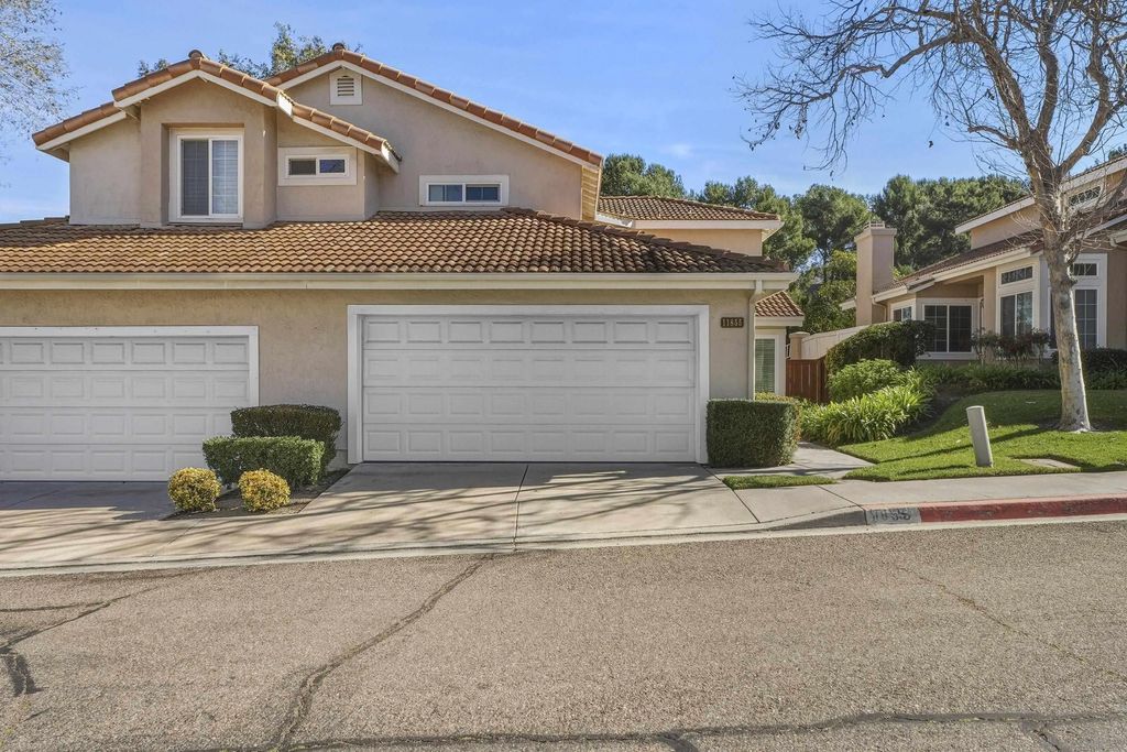 Photo of 11855 Caminito De Las Missiones, San Diego, CA 92128 (MLS # 260001760)