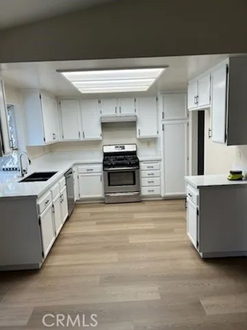 Photo of 7196 Quail Run Drive, Highlands, CA 92346 (MLS # IG26046690)