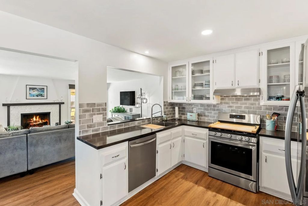 Photo of 3736 Millikin Ave, San Diego, CA 92122 (MLS # 250042130)