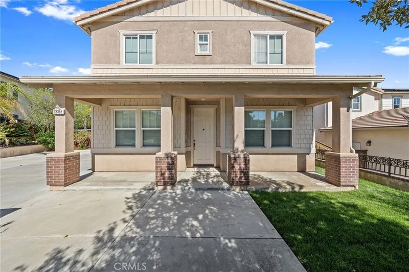 23352 Caliente Springs