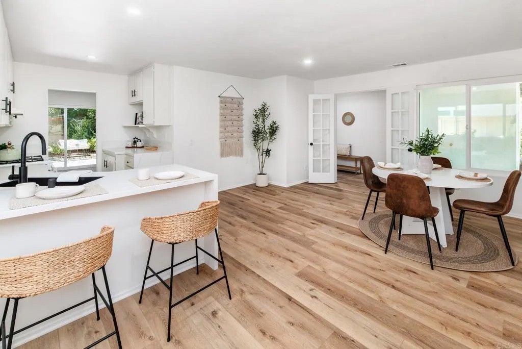 Photo of 4229 Cielo Avenue, Oceanside, CA 92056 (MLS # NDP2606334)