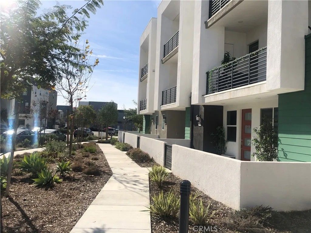 Photo of 259 Sash, Irvine, CA 92618 (MLS # OC26029104)