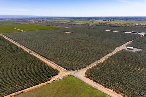 Photo of 6315 Rawson Road, Corning, CA 96021 (MLS # 20221112)