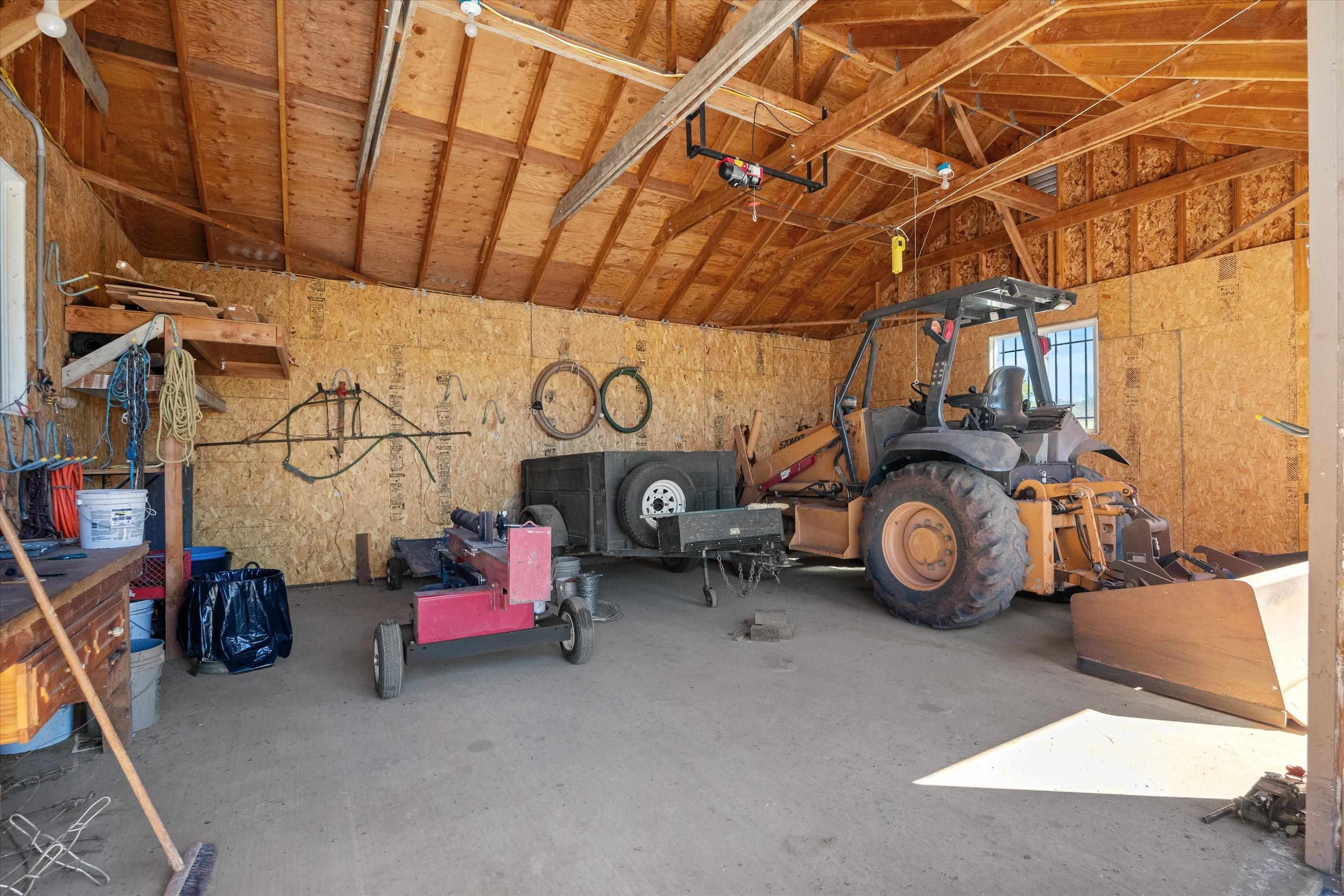 Paynes Creek, California, 96075, United States, 3 Bedrooms Bedrooms, ,2 BathroomsBathrooms,Residential,Active,2031781