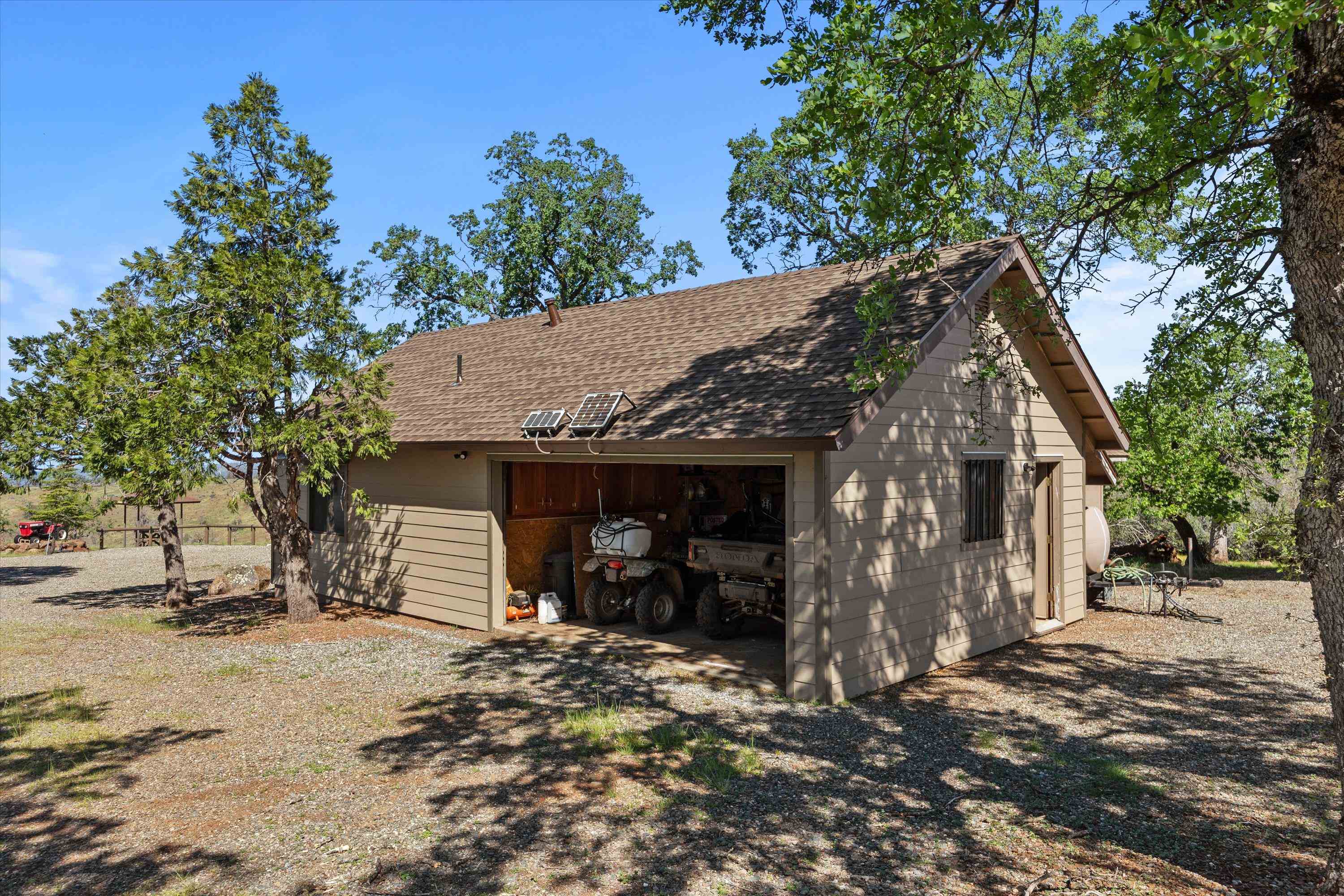 Paynes Creek, California, 96075, United States, 3 Bedrooms Bedrooms, ,2 BathroomsBathrooms,Residential,Active,2031781
