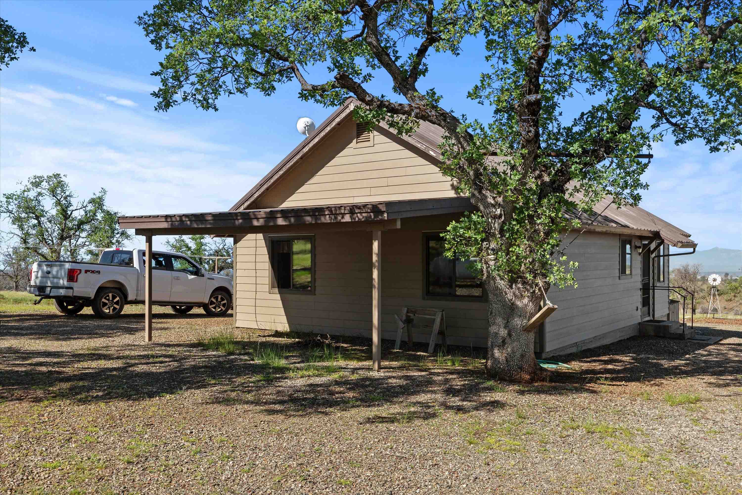 Paynes Creek, California, 96075, United States, 3 Bedrooms Bedrooms, ,2 BathroomsBathrooms,Residential,Active,2031781