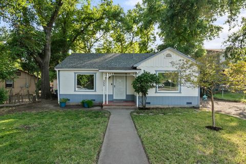 Photo of 355 Jackson Street, Red Bluff, CA 96080 (MLS # 20260598)