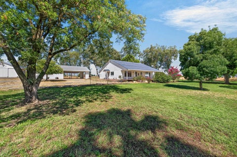 Photo of 2905 Harden Avenue, Corning, CA 96021 (MLS # 20261140)