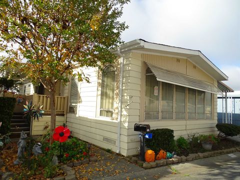 Photo of 167 Casa Grande Drive, Red Bluff, CA 96080 (MLS # 20250850)