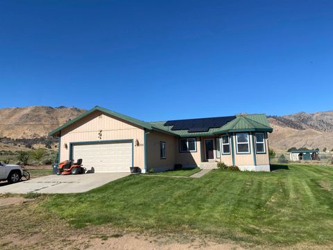 Photo of 436 Karen Drive, Doyle, CA 96109 (MLS # 20260264)