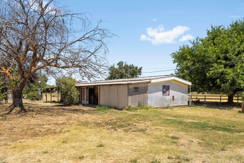 Photo of 22669 Hermosa Avenue, Gerber, CA 96035 (MLS # 20261073)