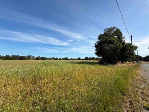 Photo of Hamilton Avenue, Gerber, CA 96035 (MLS # 20260535)